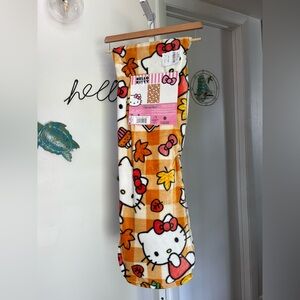NEW Hello Kitty Gingery Gingham Fall Blanket Throw 50”x70”